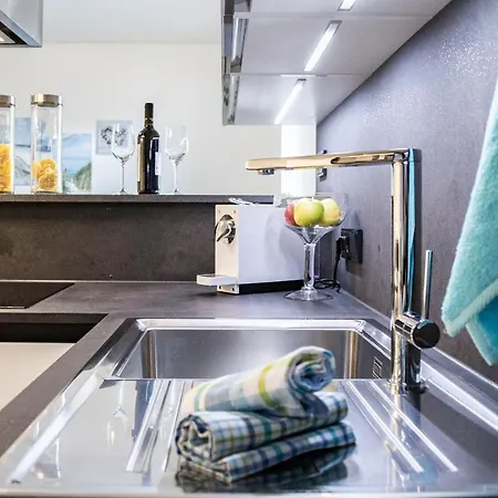 Zeitlos. °18 * Mieders