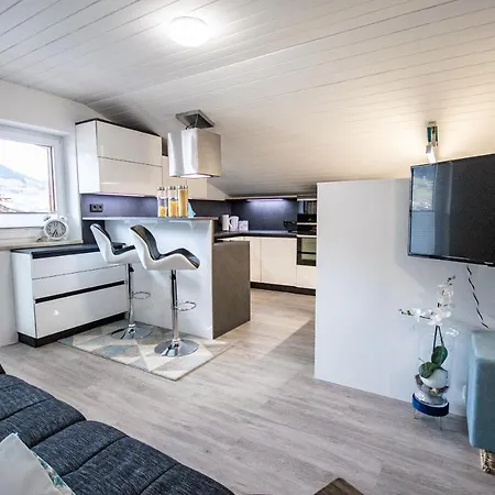 Zeitlos. °18 * Mieders